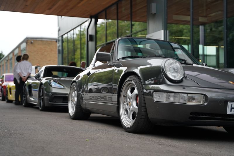 Hilton & Moss host Porsche Club GB (R11)