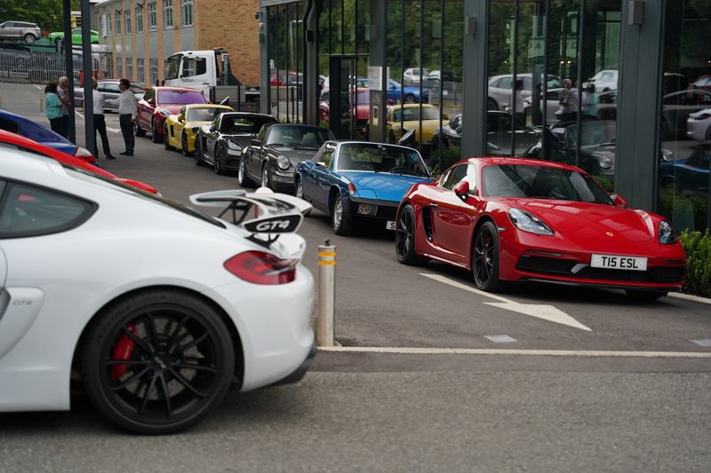 Hilton & Moss host Porsche Club GB (R11)