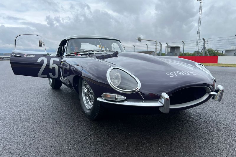 First Place for Hilton & Moss at Donington Equipe 2025