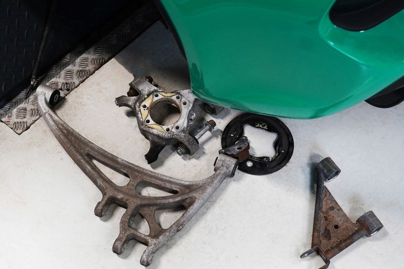 Lotus Exige Suspension Recommission by Hilton & Moss