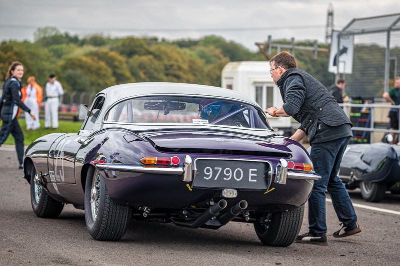 A first place finish for Hilton & Moss at Castle Combe!