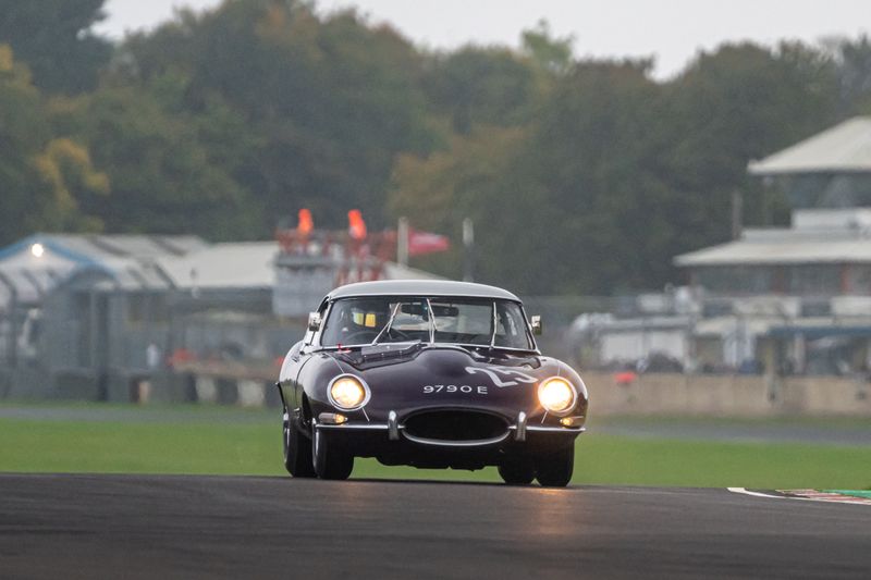 A first place finish for Hilton & Moss at Castle Combe!