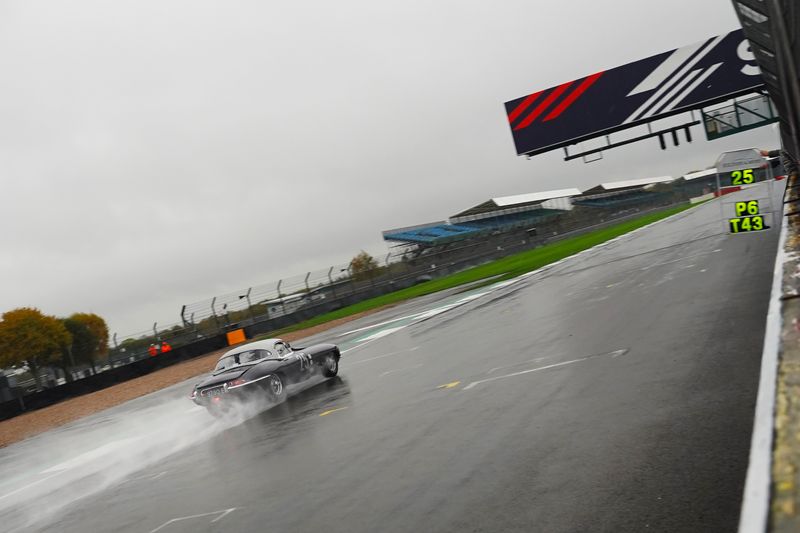 Hilton & Moss wrap up the race season at Silverstone GP
