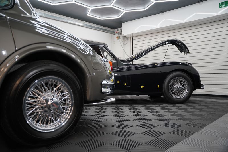 Hilton & Moss expand their services witha brand new detailing suite