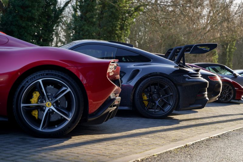 Ready, Set, Race: Hilton & Moss partners with Supercar Driver, Radical Racing and FreeM UK for an Introduction to Motorsport Morning.