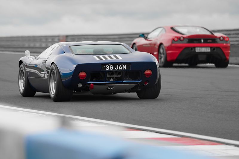 Hilton & Moss Take to the Track at Donington Park for the Supercar Driver Season Opener