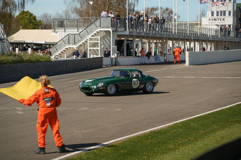 Historic meets High-Performance: Recommissioned 1963 Jaguar E-Type 3.8 Series 1 “Semi-Lightweight” now available for sale
