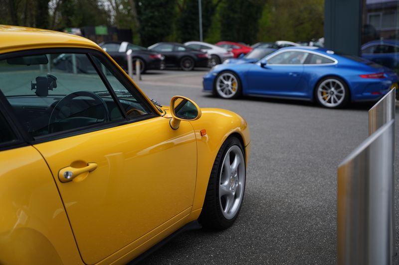 Porsche Club Great Britain 911 991 Register Morning