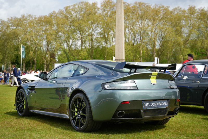 Hilton & Moss return to the Royal Hospital Chelsea Lawns for Salon Prive 2026