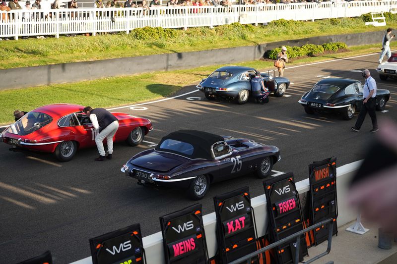 Hilton & Moss Debut the Purple Princess at the 83rd Goodwood Members’ Meeting