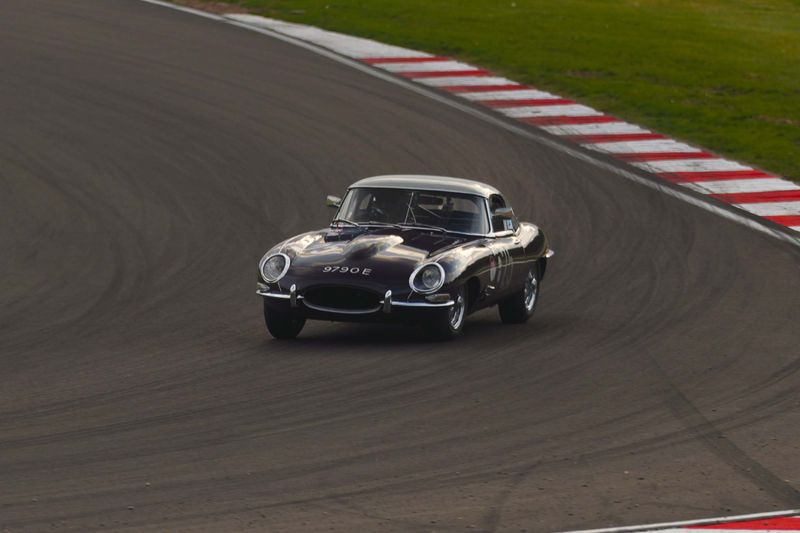 The Purple Princess returns to Donington Historic Festival