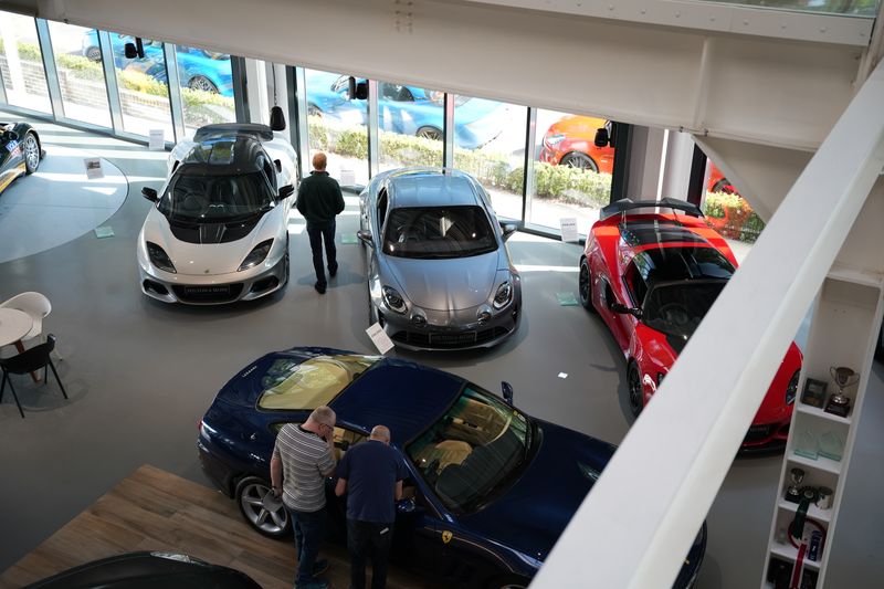Hilton & Moss welcome the Alpine A110 owners club