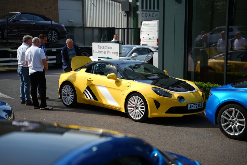 Hilton & Moss welcome the Alpine A110 owners club