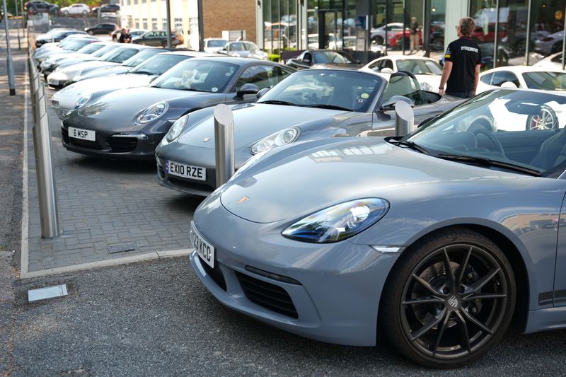 Porsche Club GB R11 x Hilton & Moss