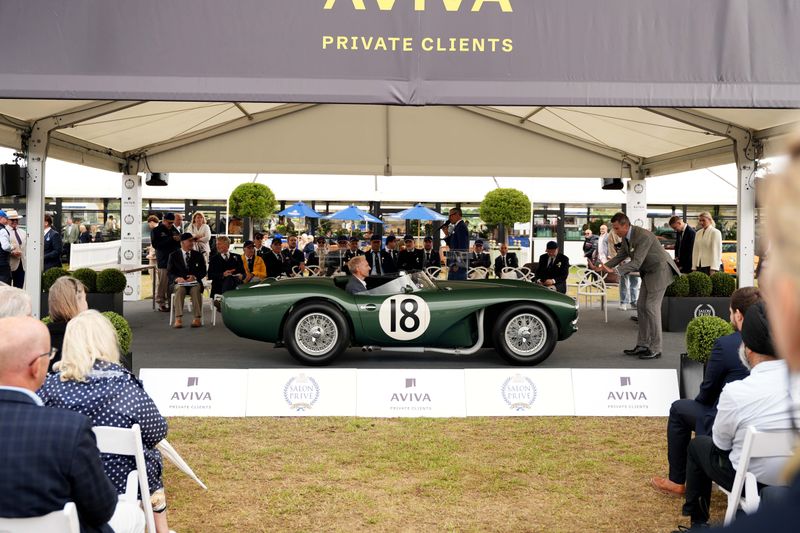 1958 Austin-Healey 100-6 M Takes Double Honours at Salon Privé