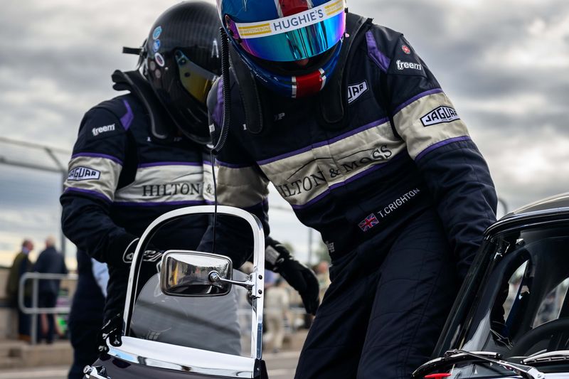 Hilton & Moss take the purple E-Type to Castle Combe