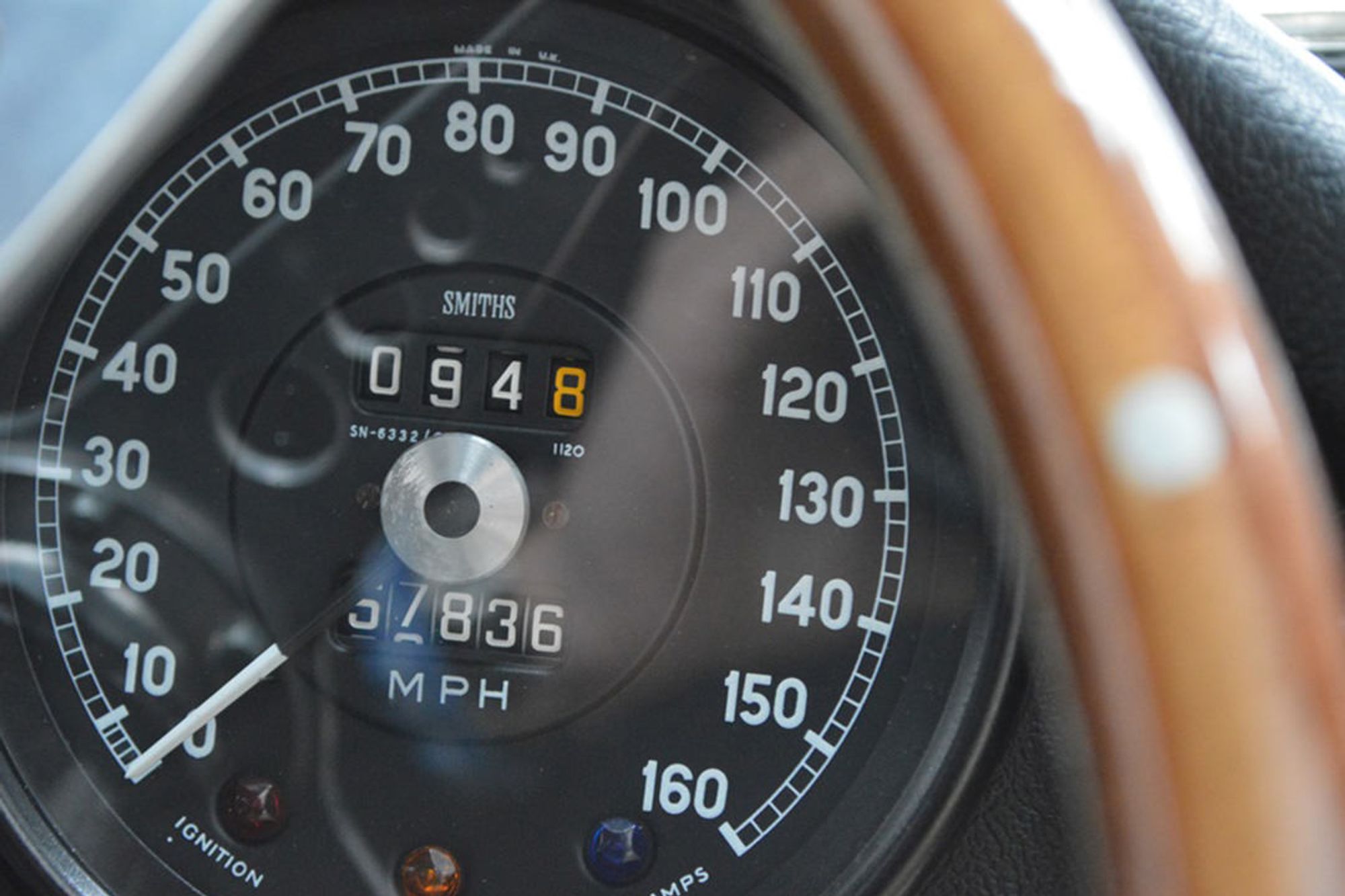 JAGUAR E-TYPE 4.2 ROADSTER Restoration