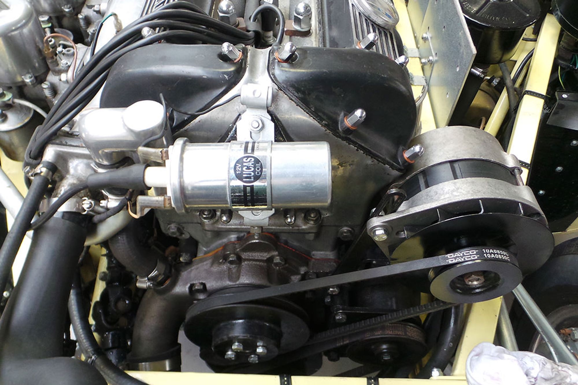 JAGUAR E-TYPE 4.2 ROADSTER Restoration