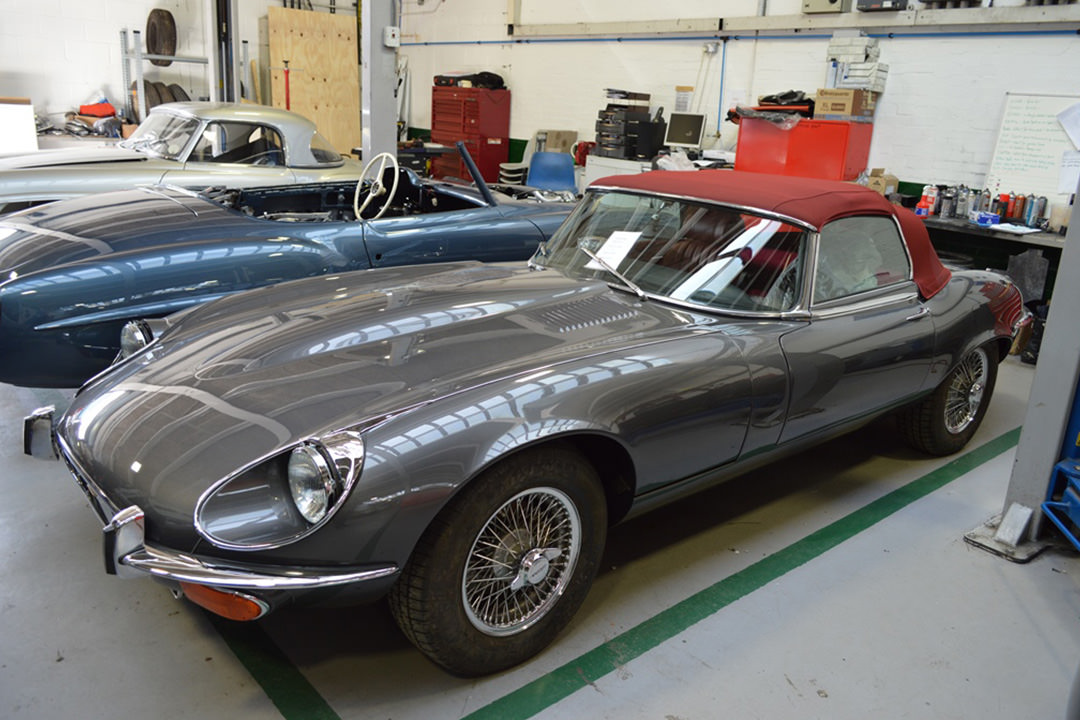 JAGUAR E-TYPE SERIES 3 V12 Restoration