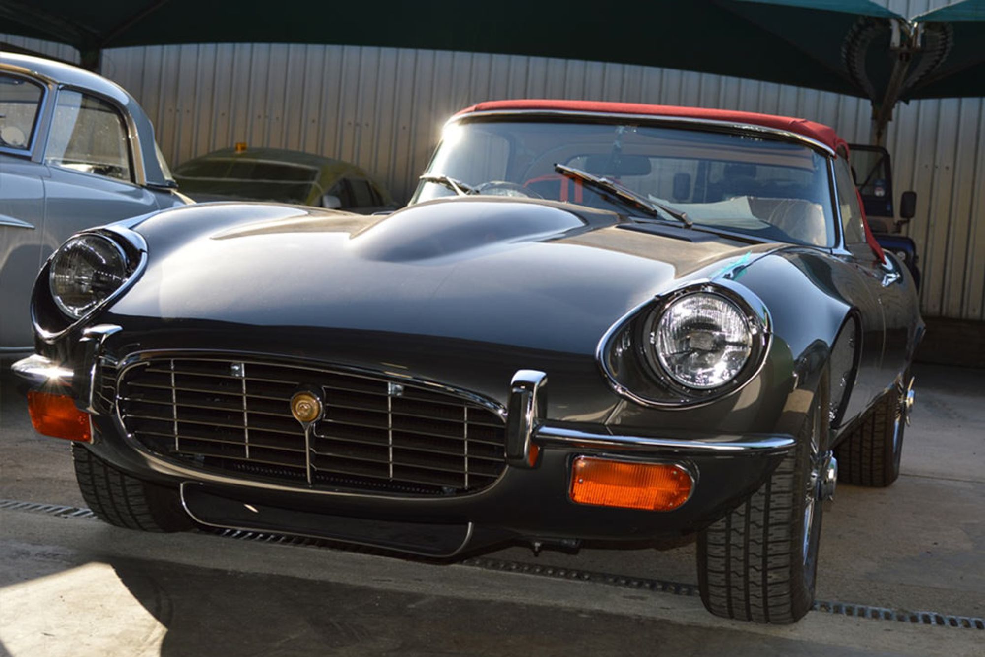 JAGUAR E-TYPE SERIES 3 V12 Restoration
