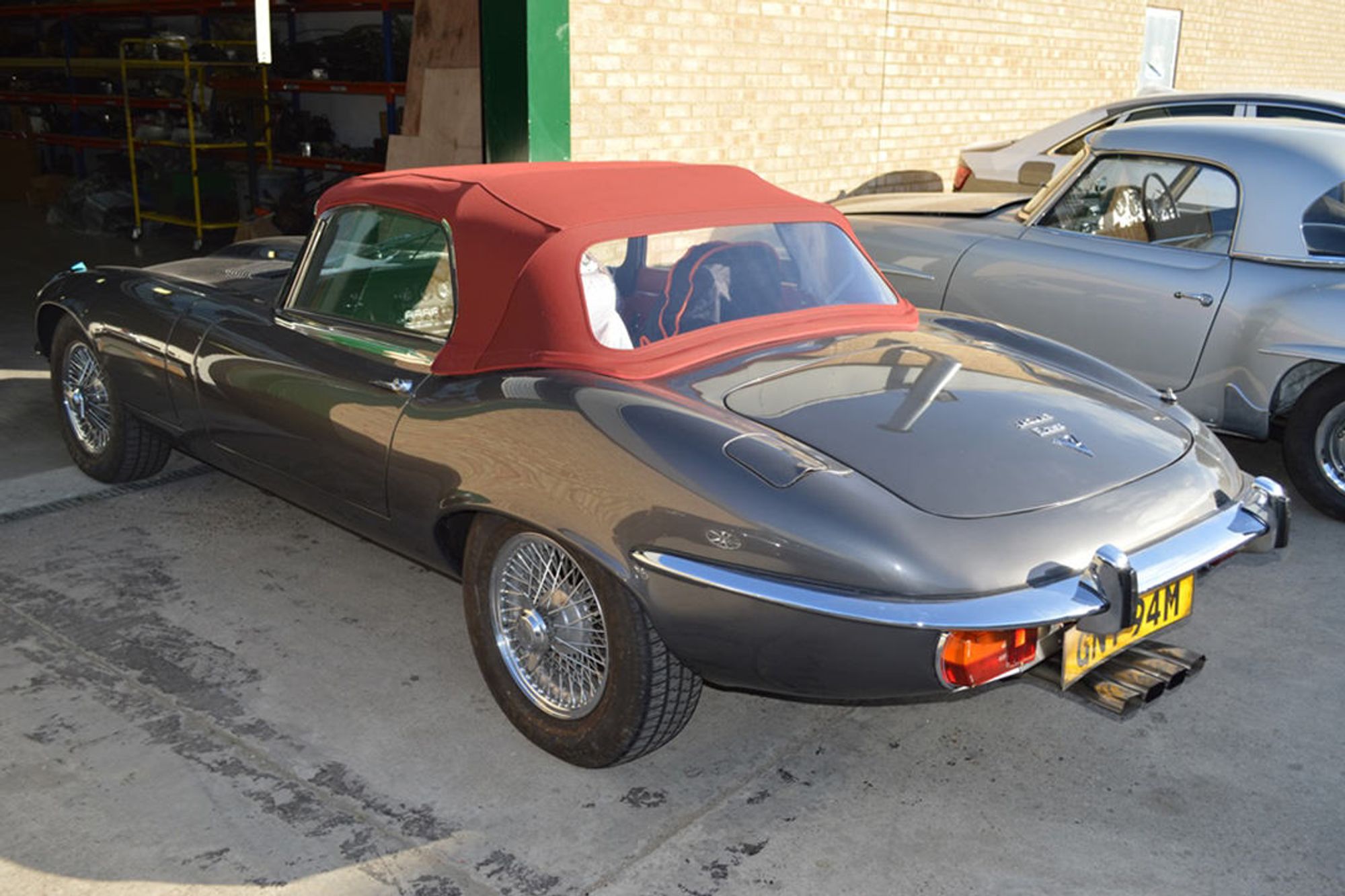 JAGUAR E-TYPE SERIES 3 V12 Restoration