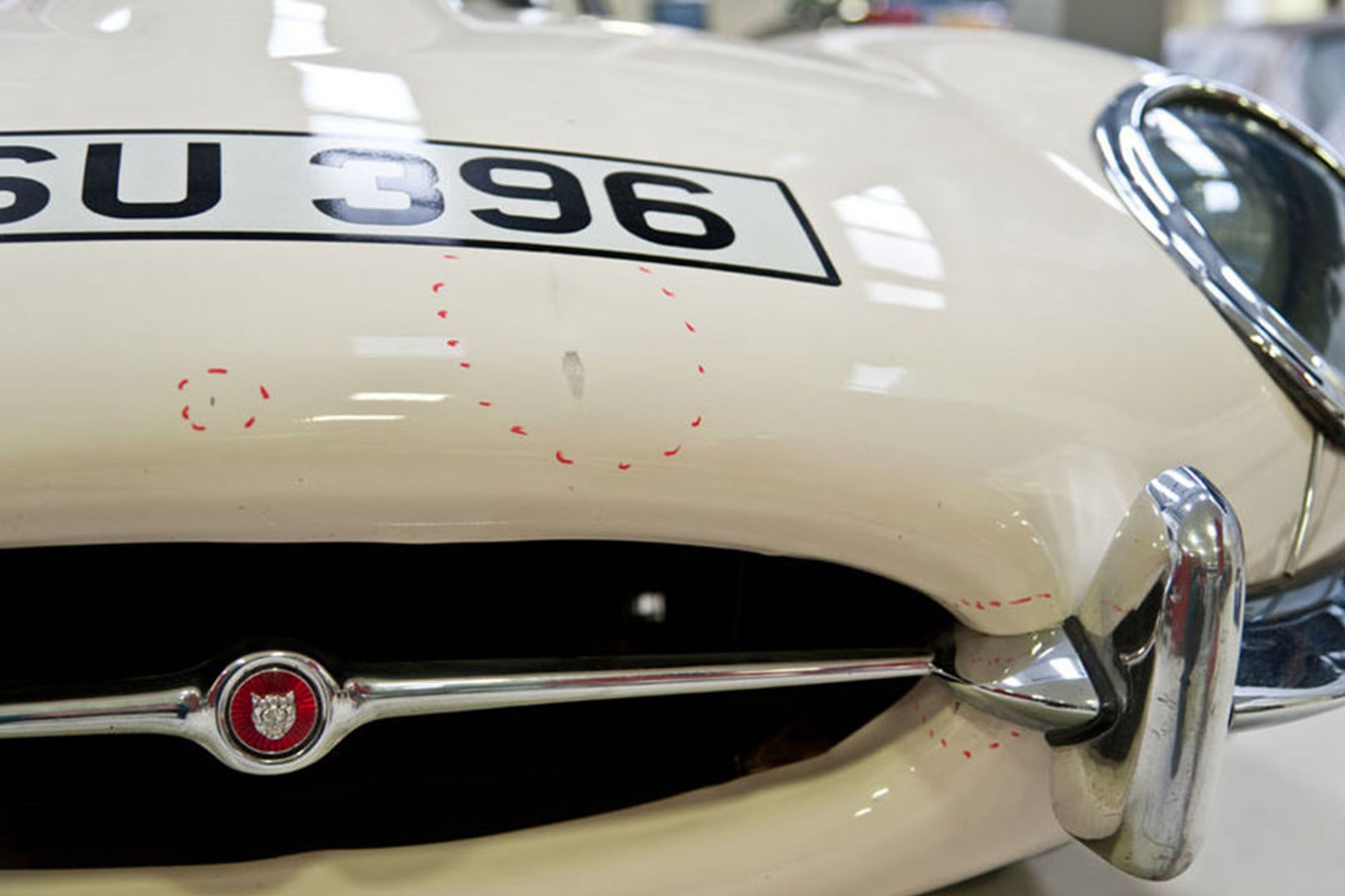 JAGUAR E-TYPE SERIES 1 ROADSTER Restoration