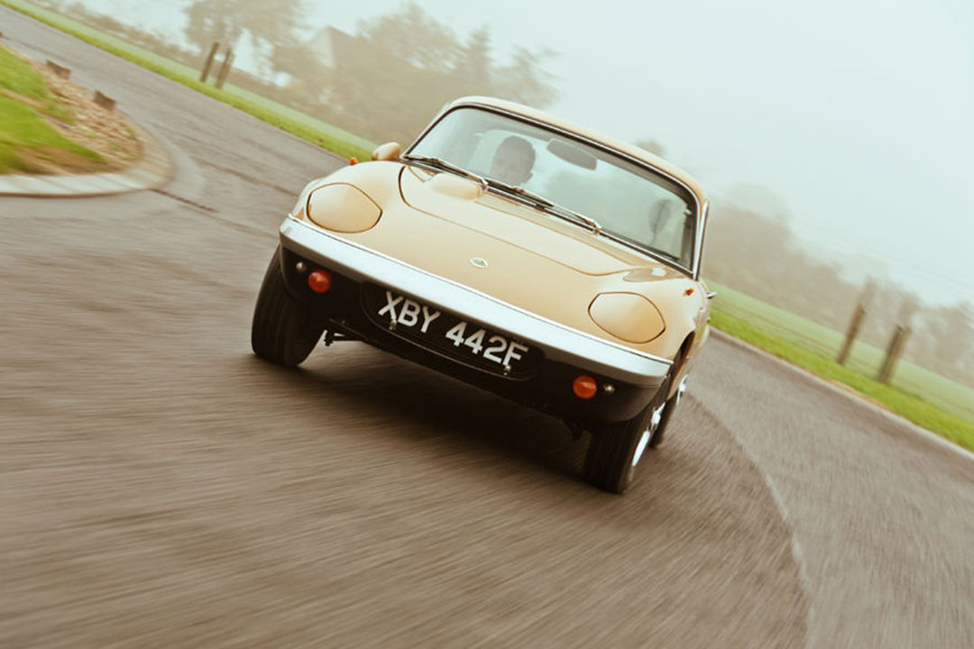 LOTUS ELAN S4 FHC Restoration