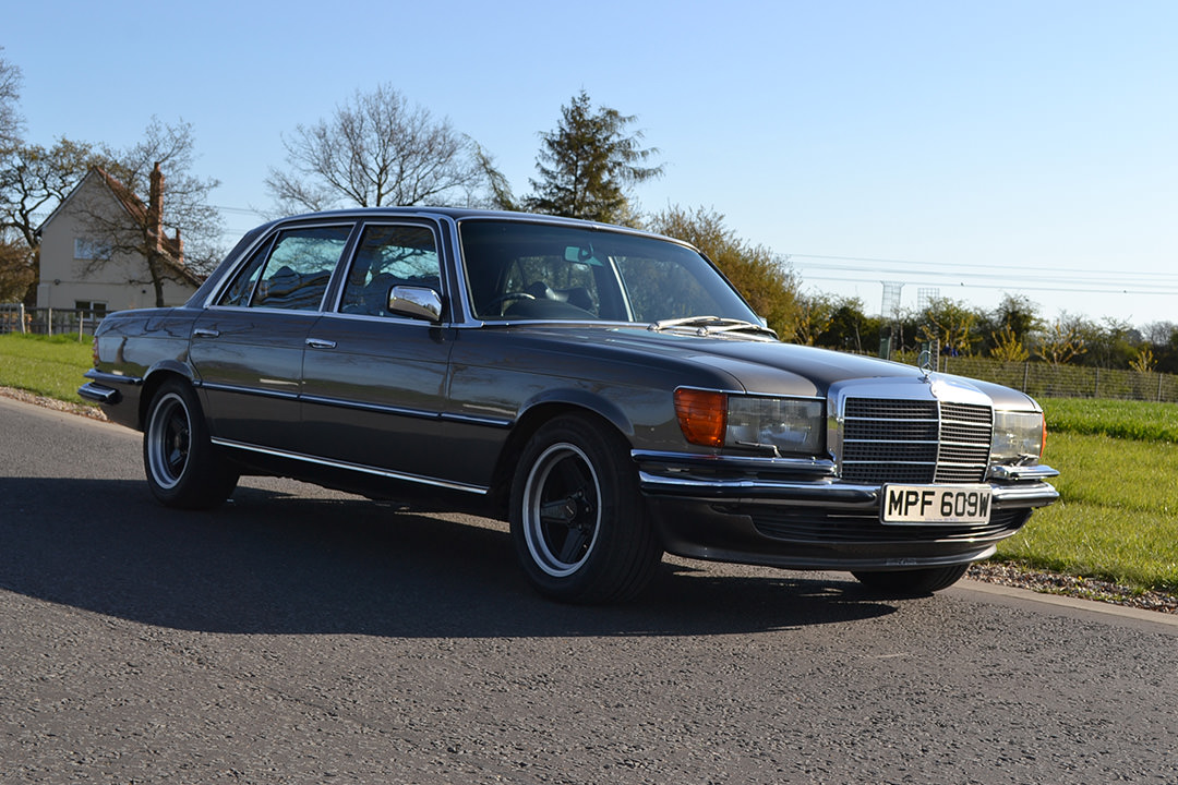 MERCEDES-BENZ 450SEL 6.9 Restoration