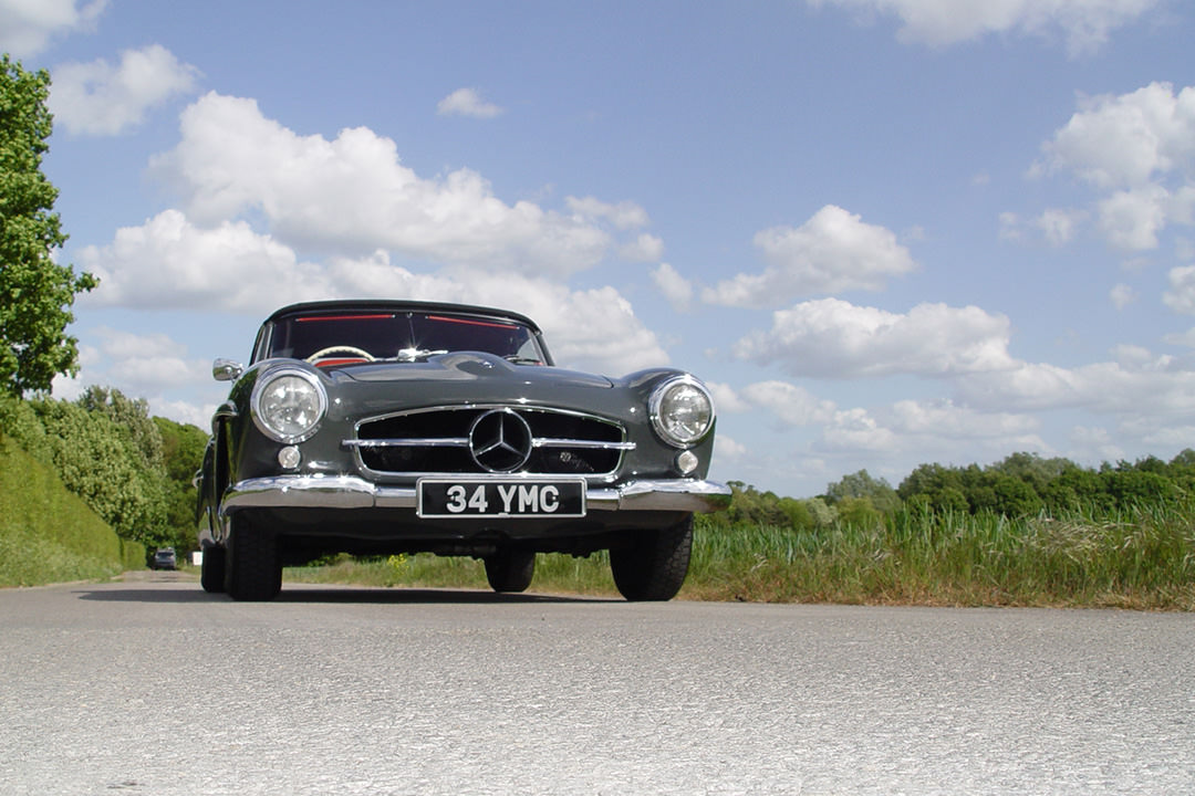 MERCEDES-BENZ 190SL EX-RINGO STARR Restoration