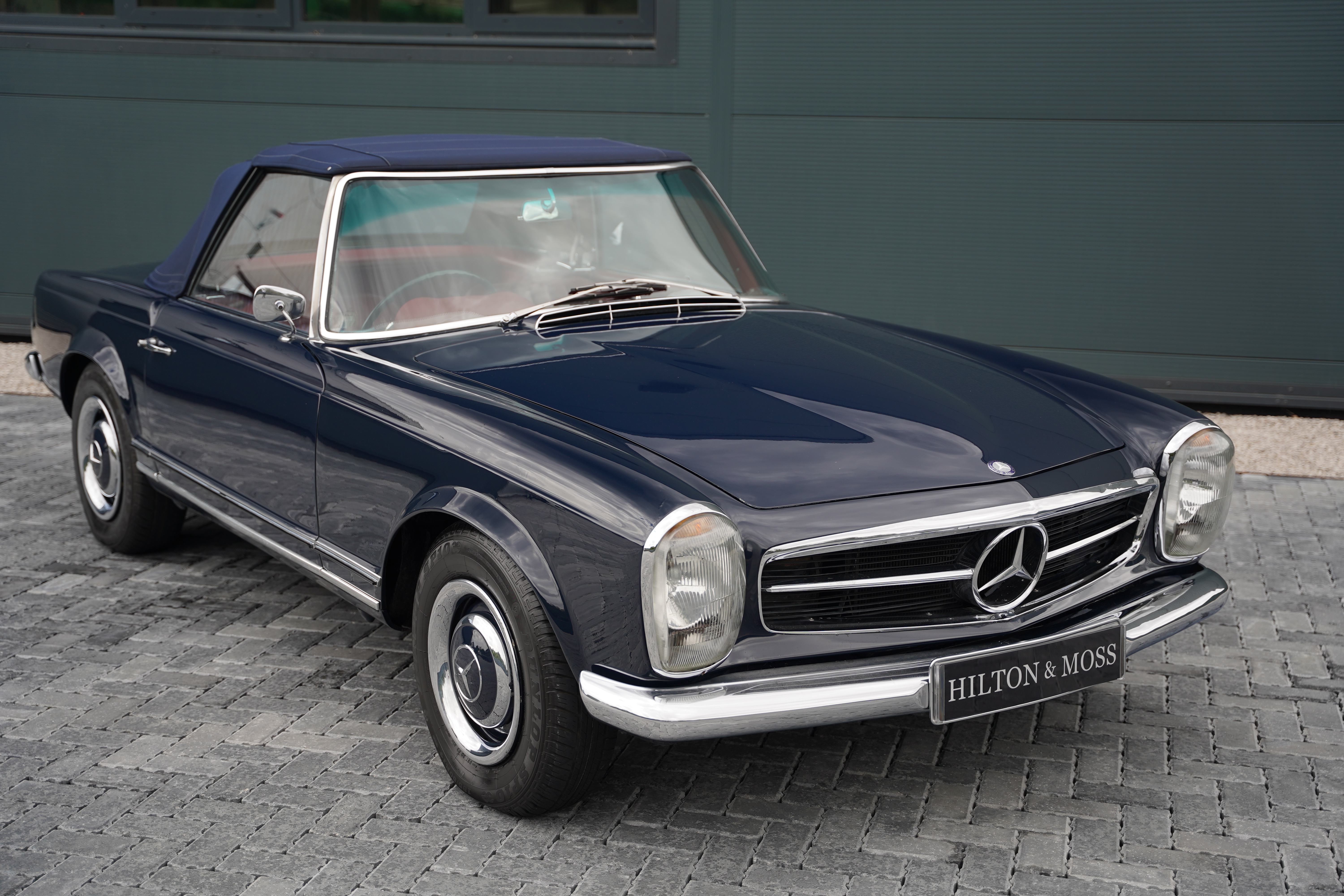 Mercedes-Benz W113 230SL Pagoda Restoration