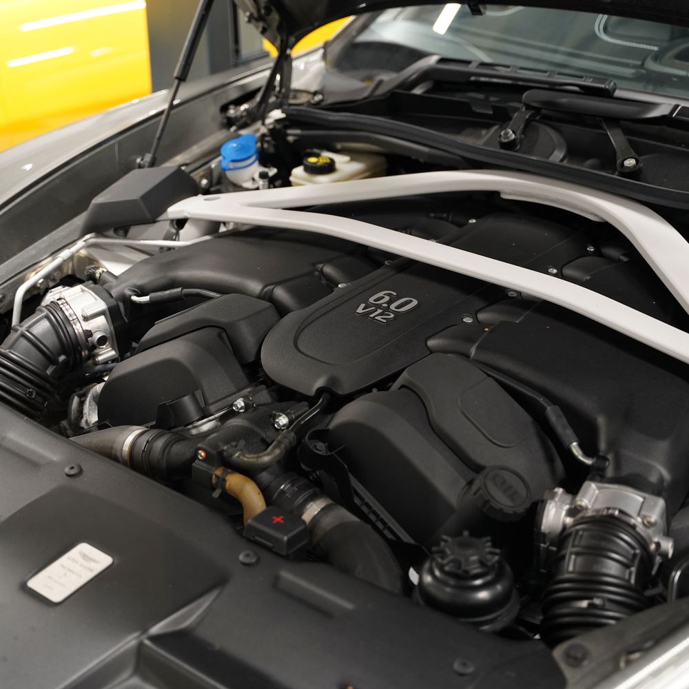 Hilton & Moss servicing for your luxury, performance or classic Aston Martin