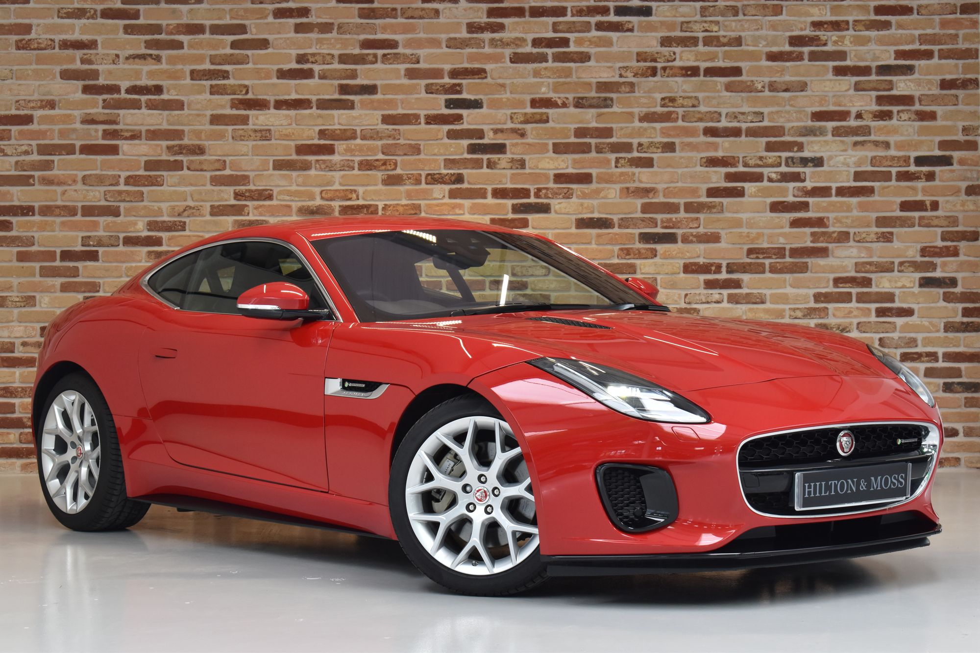 2020 Jaguar F-Type R-Dynamic