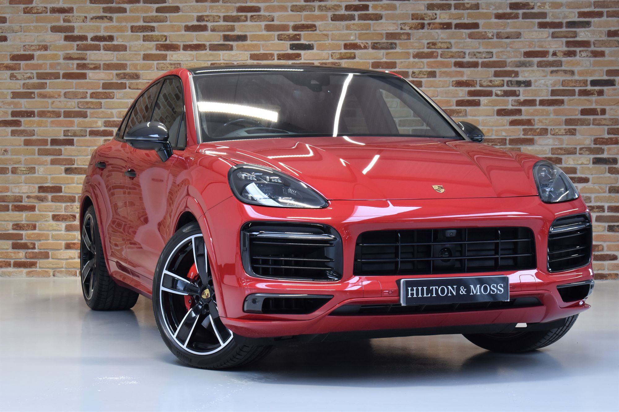 2022 Porsche Cayenne Coupe  GTS