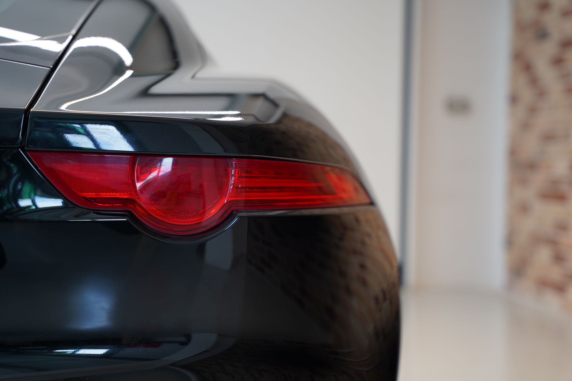 2015 Jaguar F-Type V6