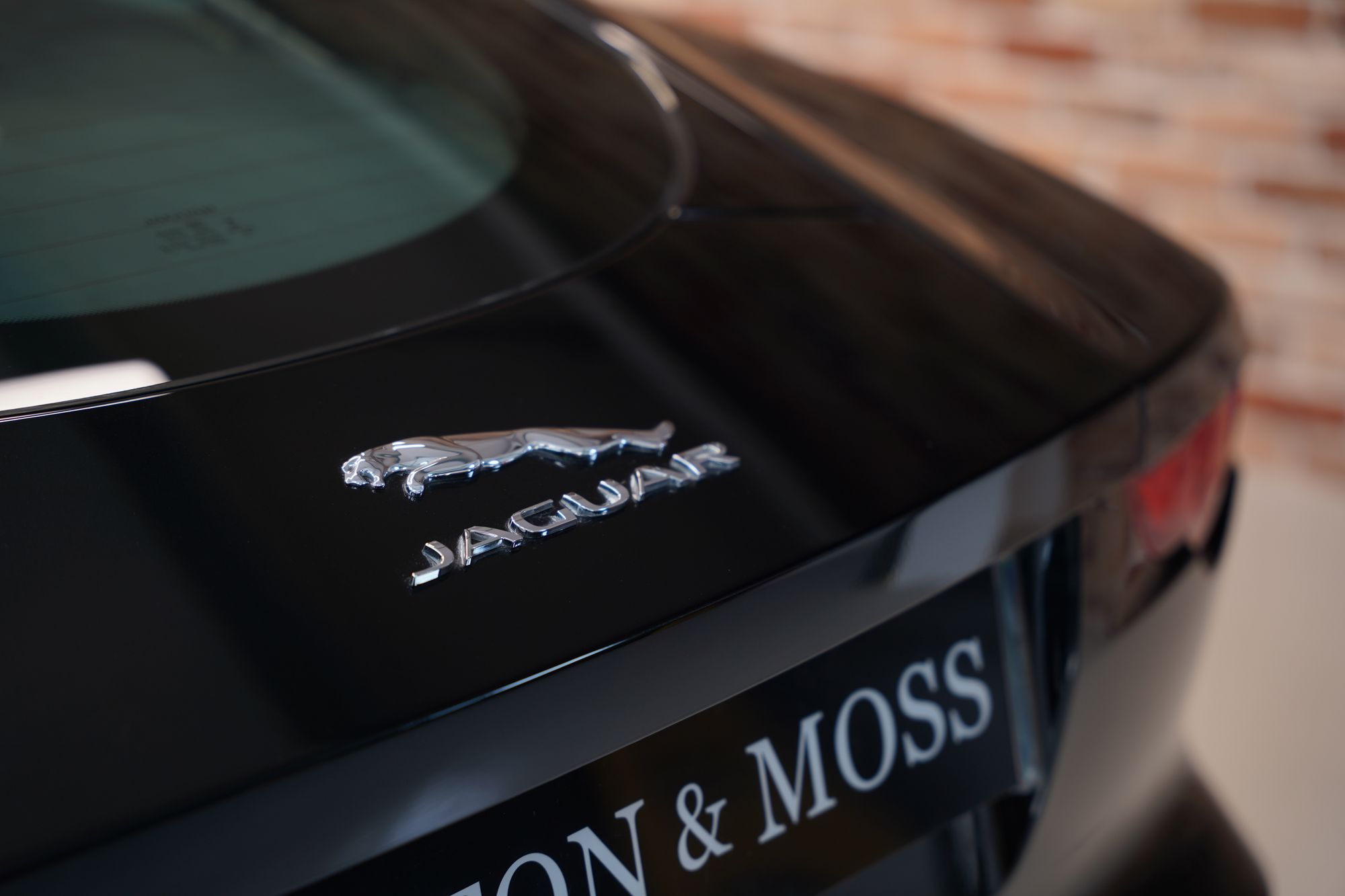 2015 Jaguar F-Type V6