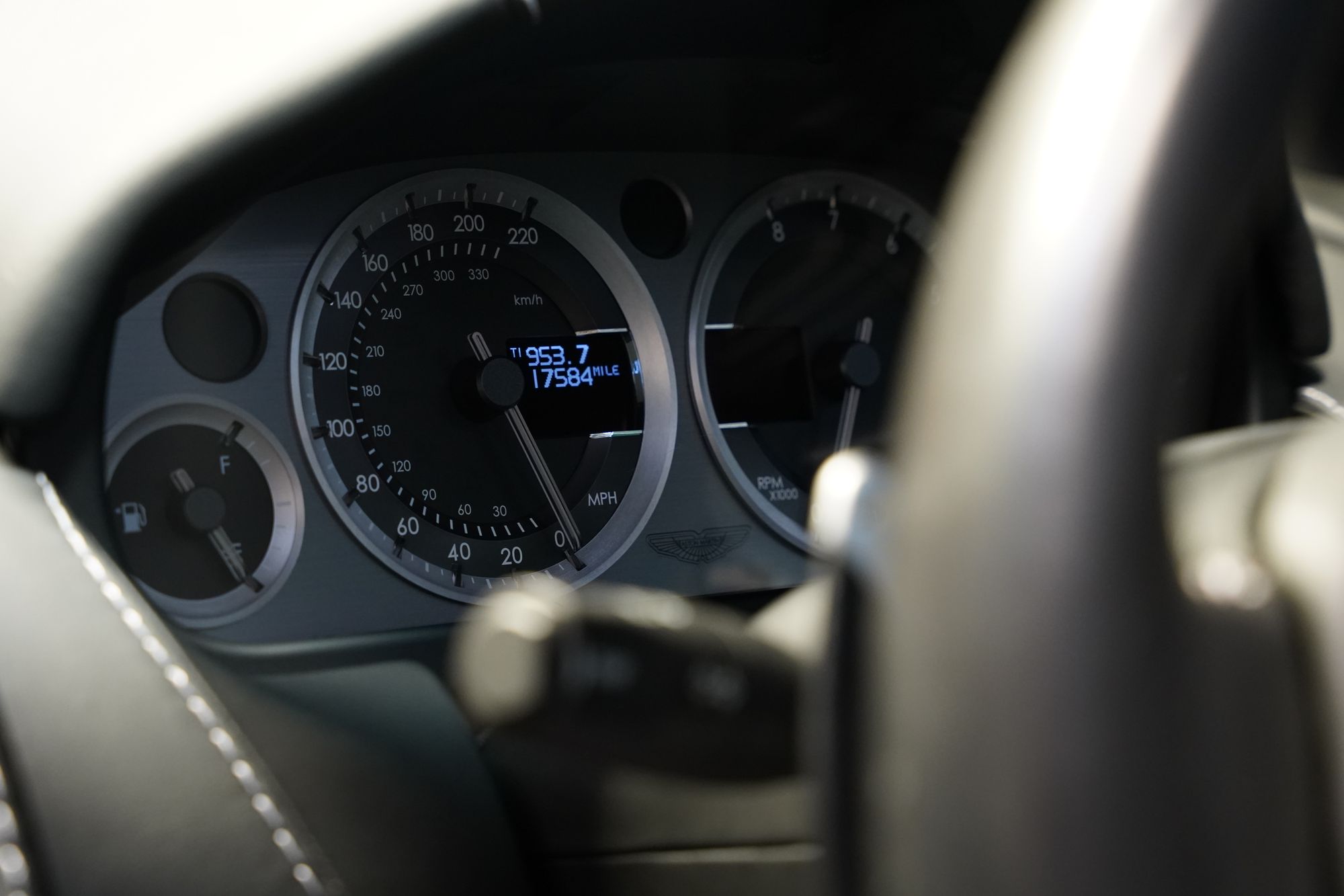 2012 Aston Martin V8 Vantage S Roadster