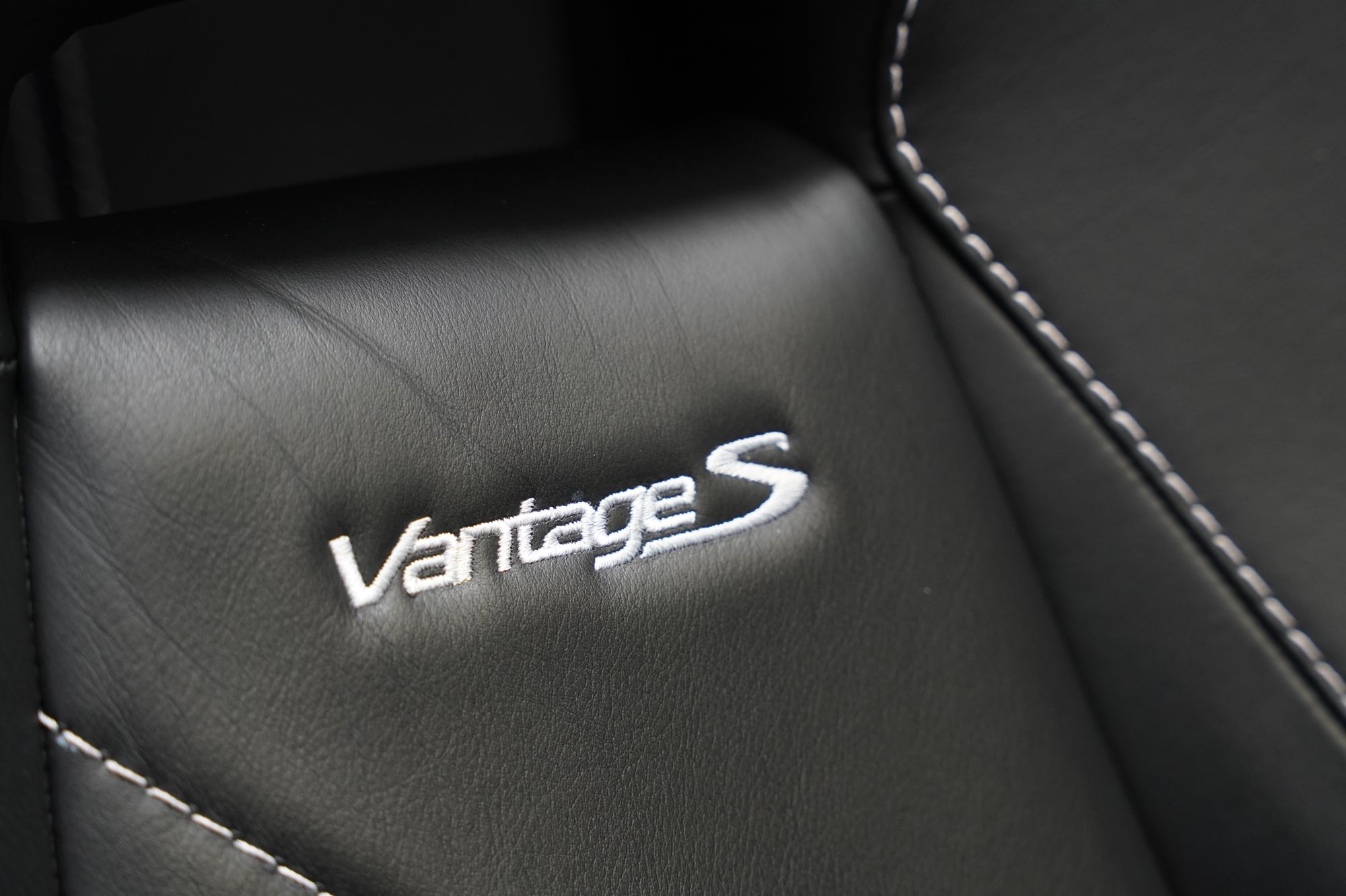 2012 Aston Martin V8 Vantage S Roadster