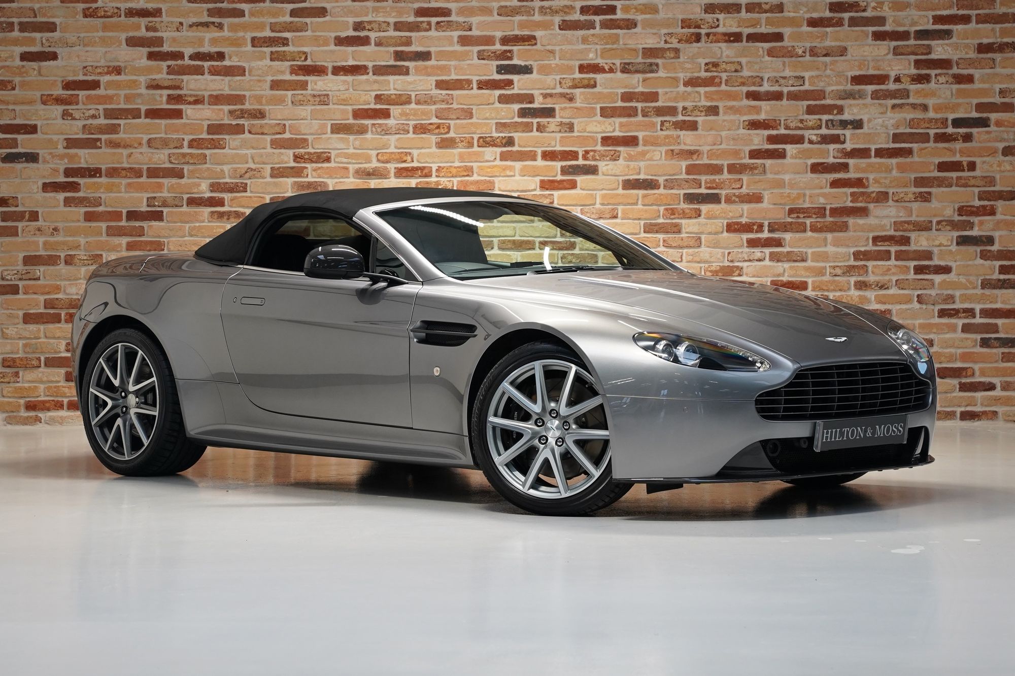 2012 Aston Martin V8 Vantage S Roadster