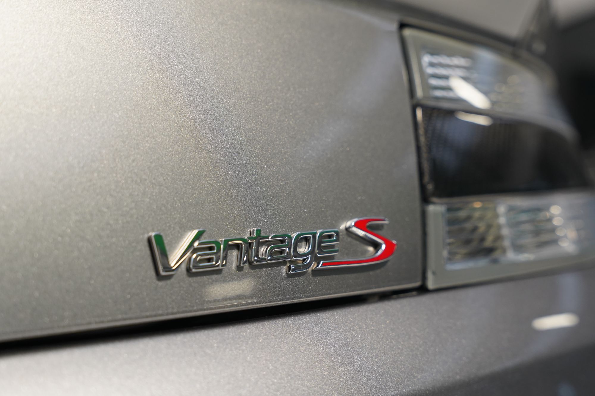 2012 Aston Martin V8 Vantage S Roadster