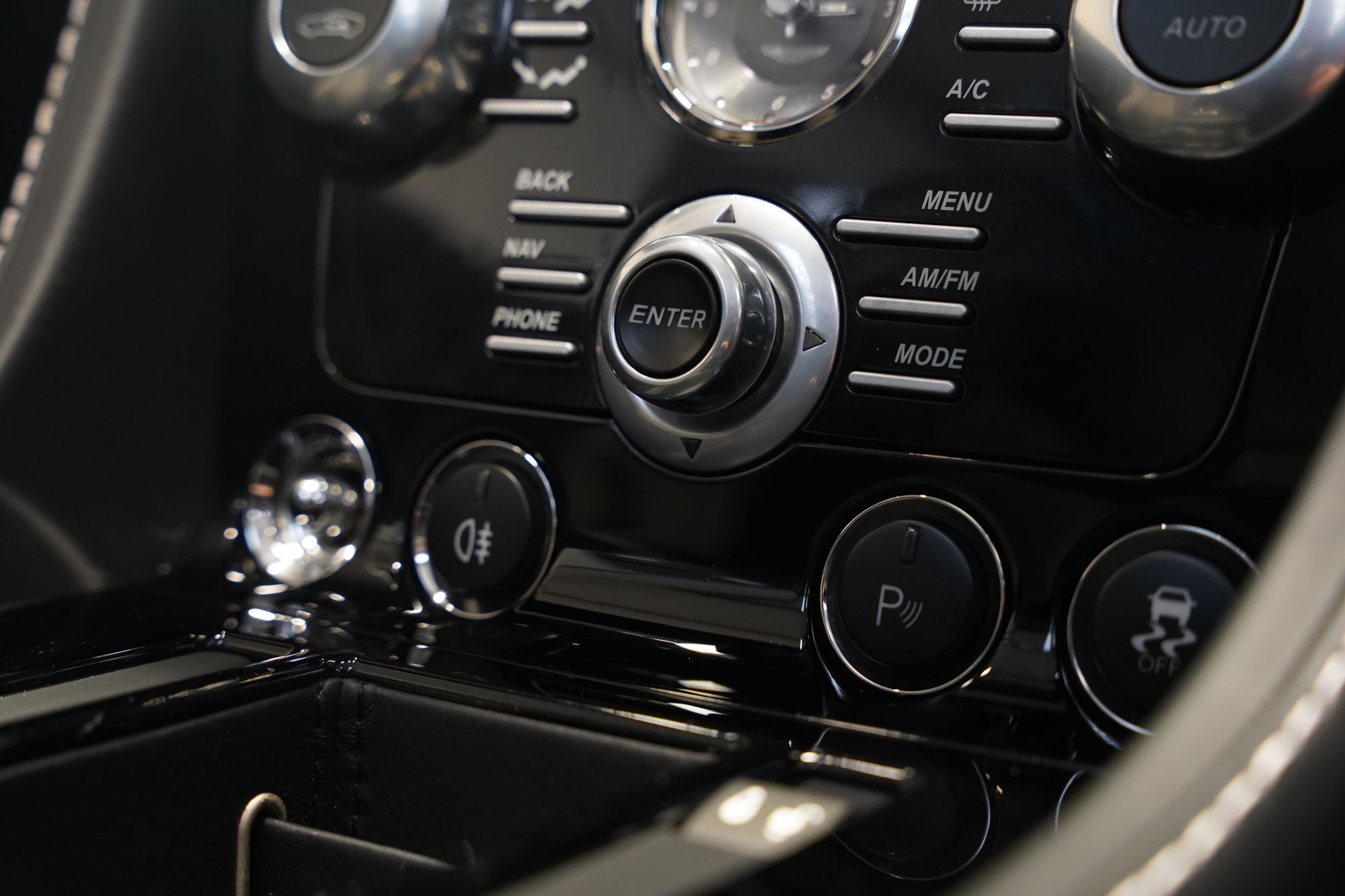 2012 Aston Martin V8 Vantage S Roadster