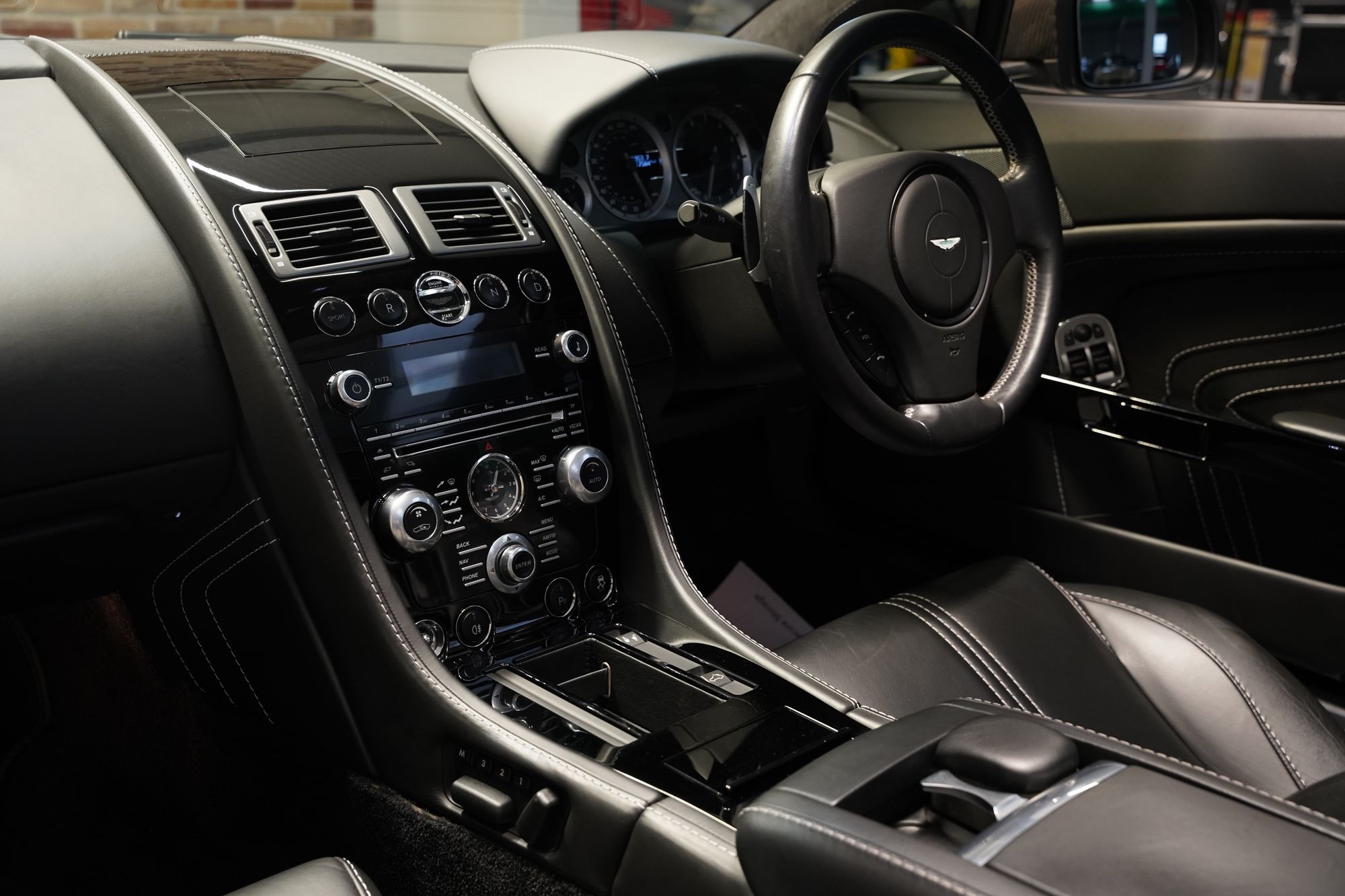 2012 Aston Martin V8 Vantage S Roadster