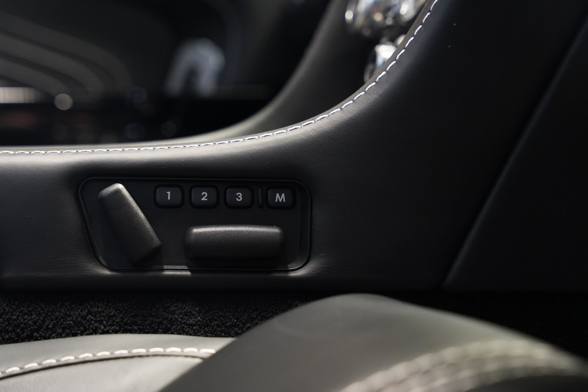 2012 Aston Martin V8 Vantage S Roadster