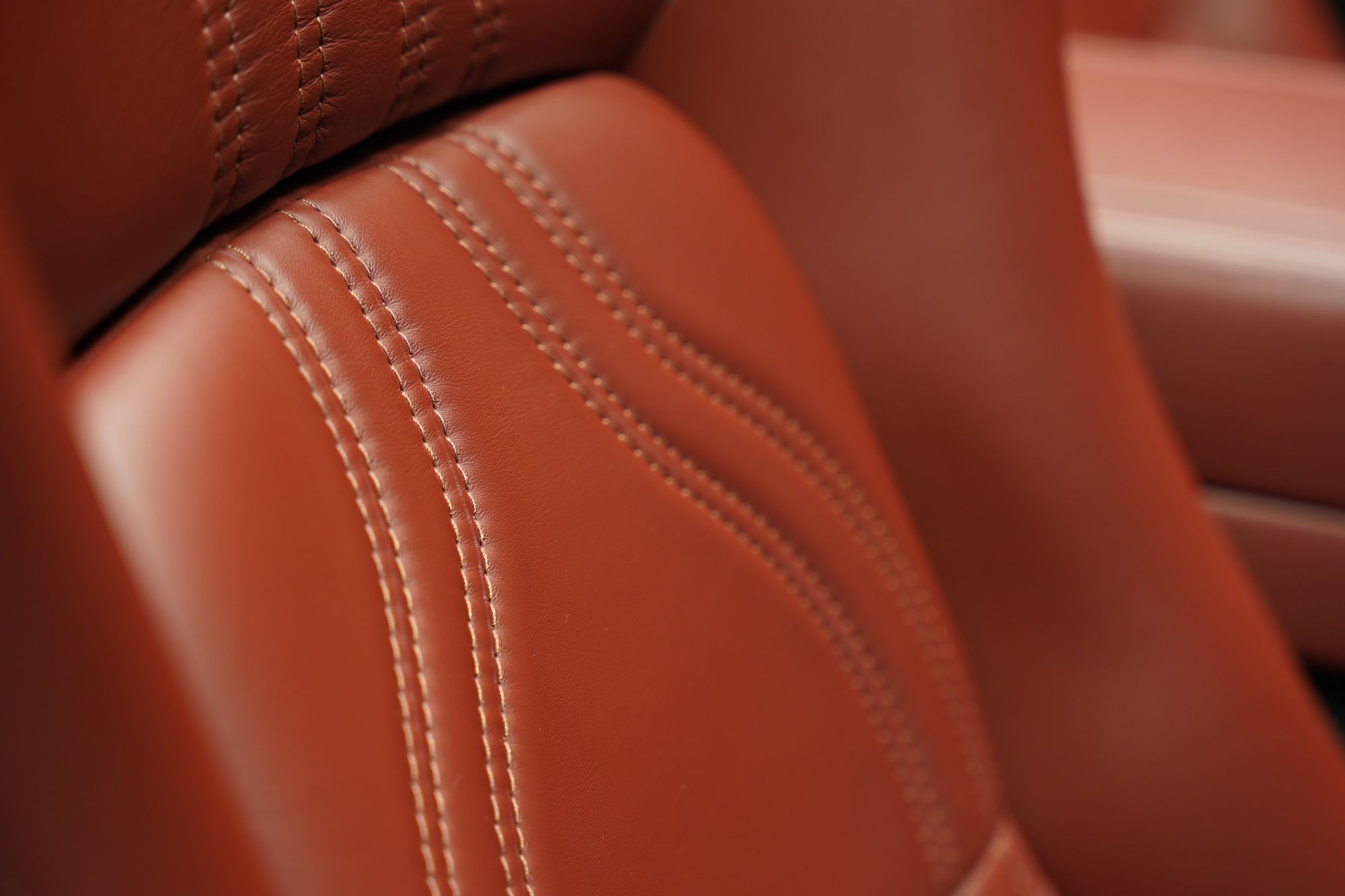 2013 Aston Martin V12 Vantage Roadster