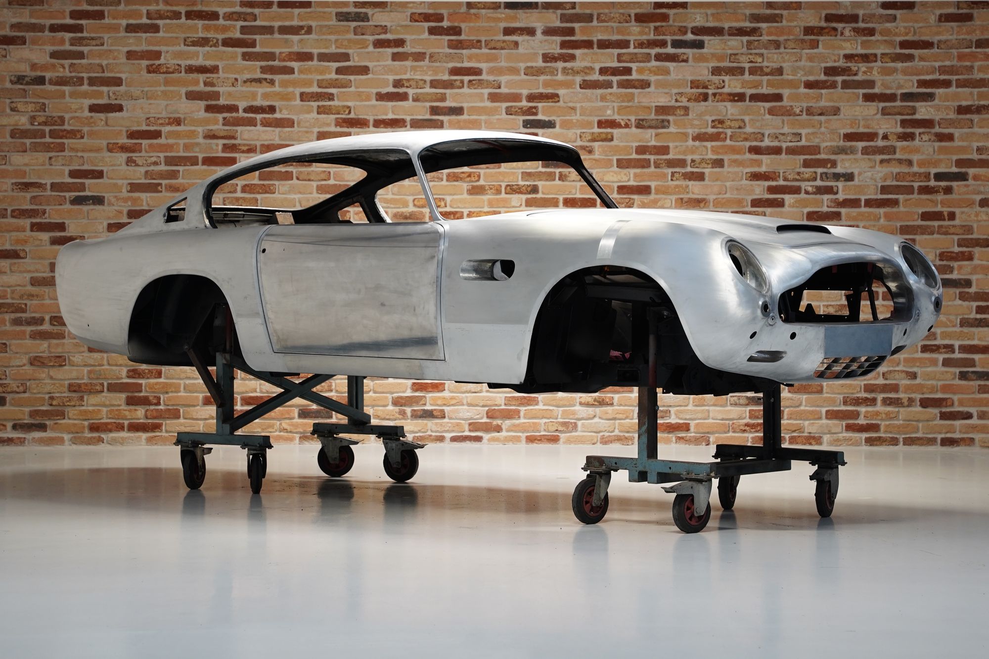 1967 Aston Martin DB6 Restoration