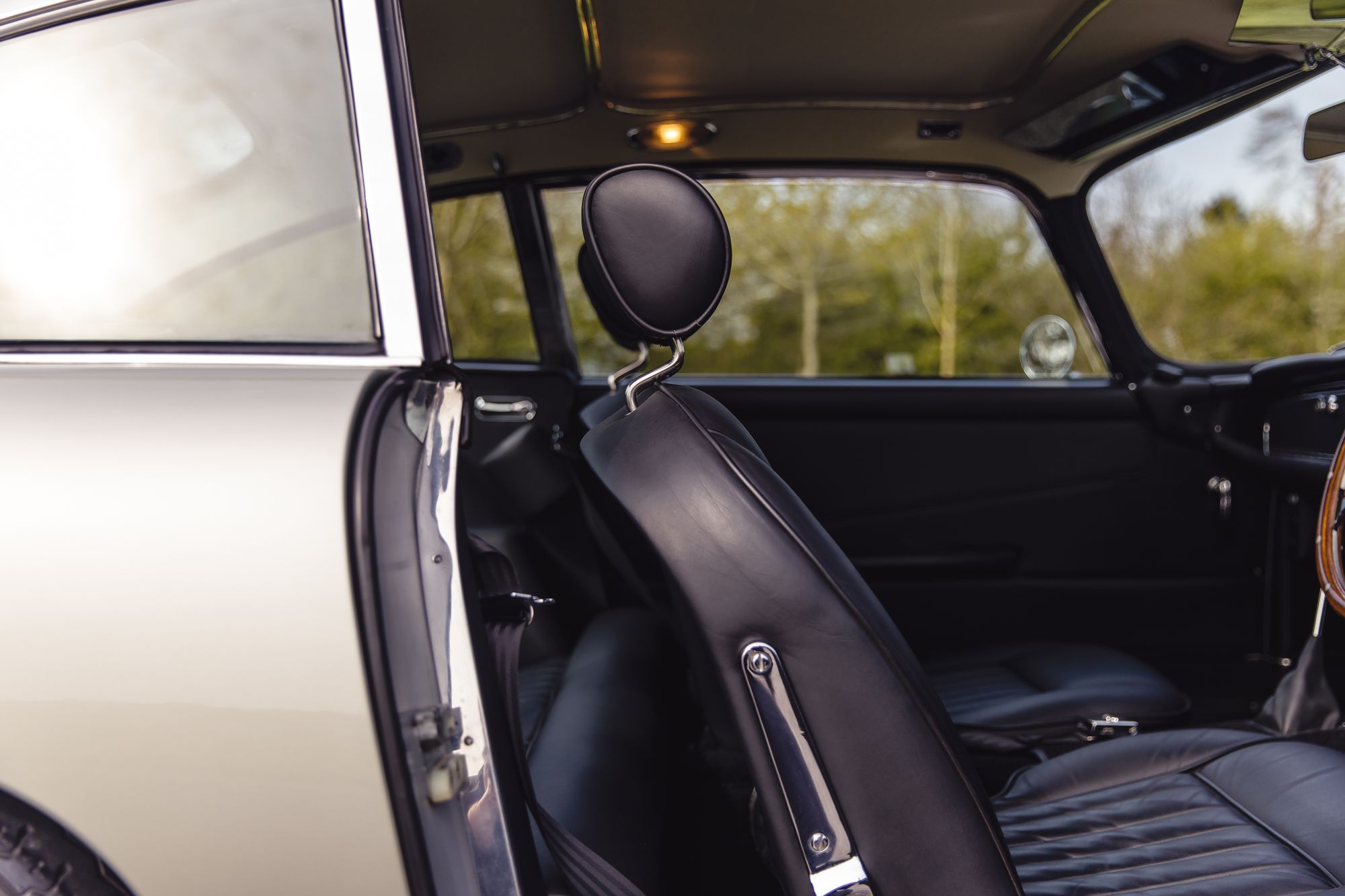 1965 Aston Martin DB5 - Fully Restored