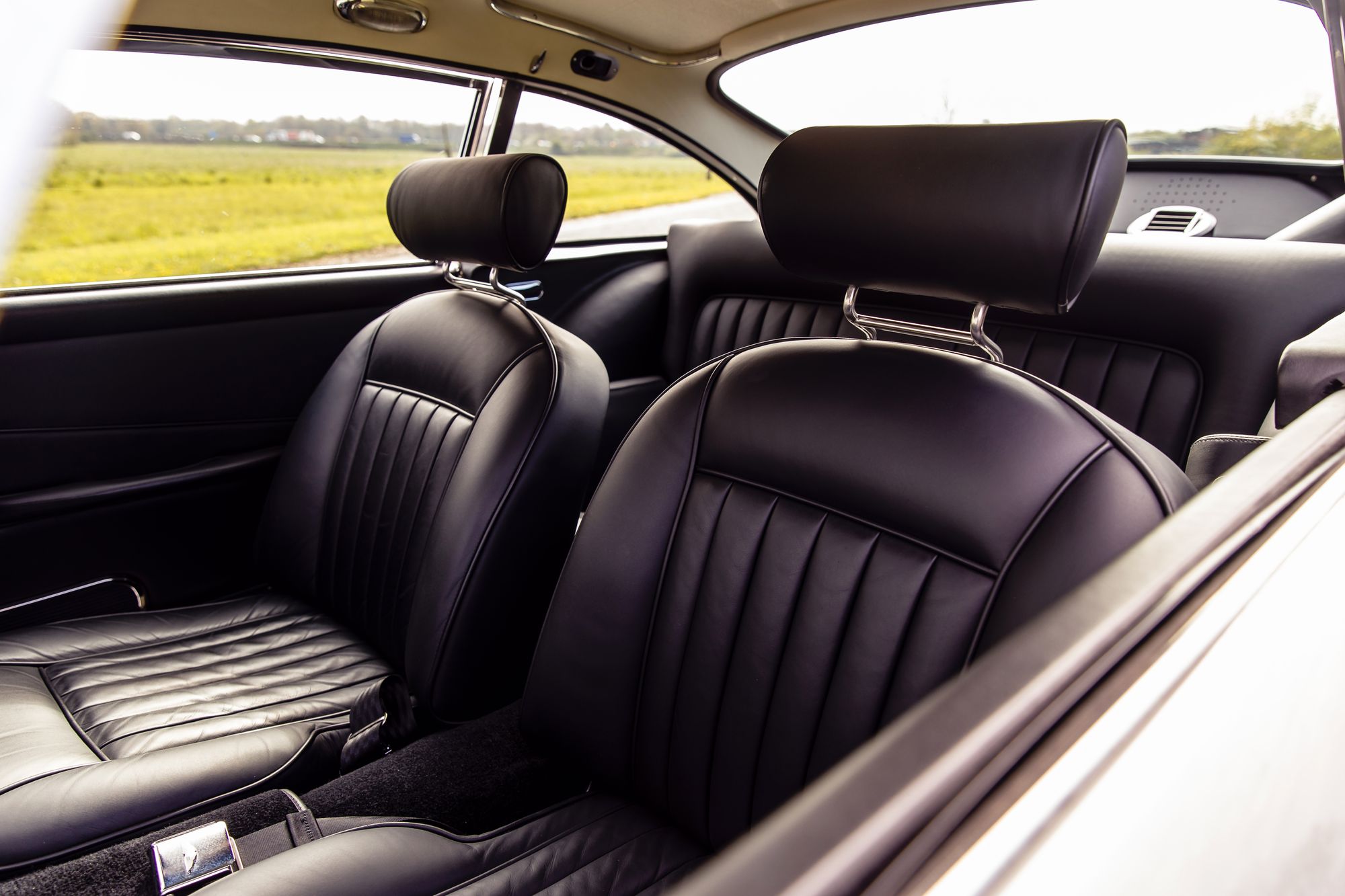 1965 Aston Martin DB5 - Fully Restored