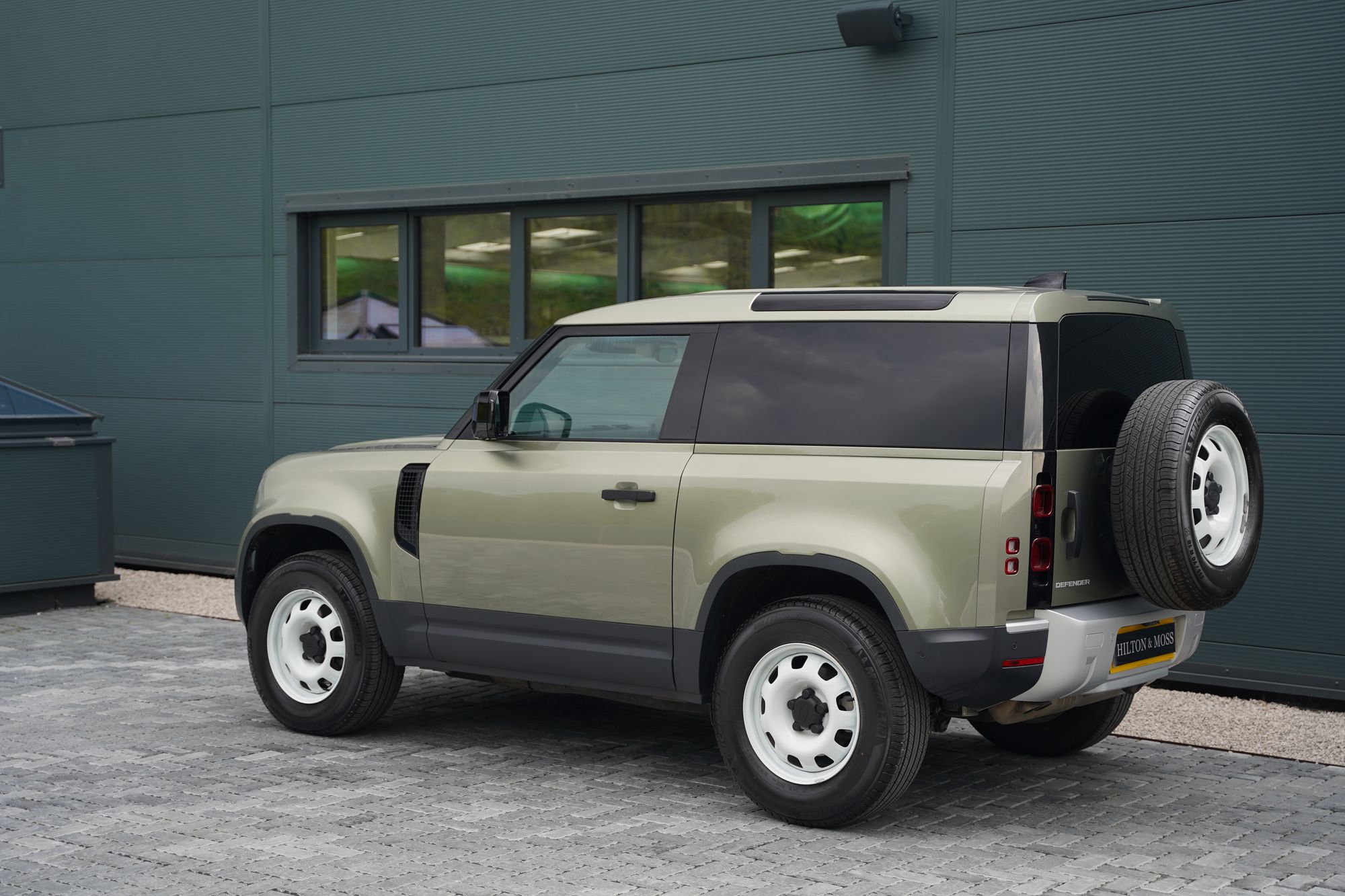 2022 Land Rover Defender 90 VAT Qualifying