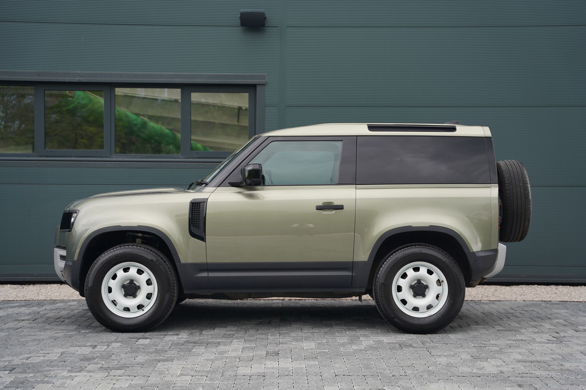 2022 Land Rover Defender 90 VAT Qualifying