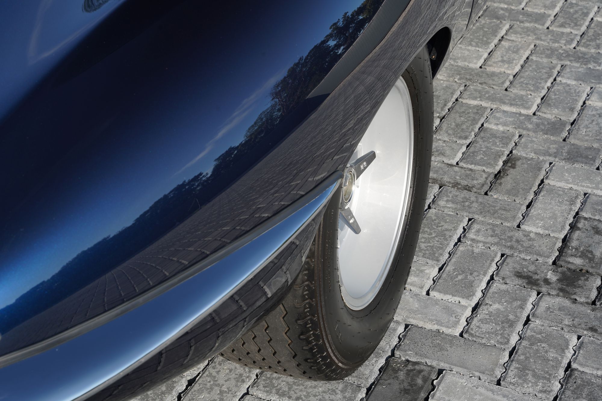 1966 Jaguar E-Type Series 1 4.7 Sport GT