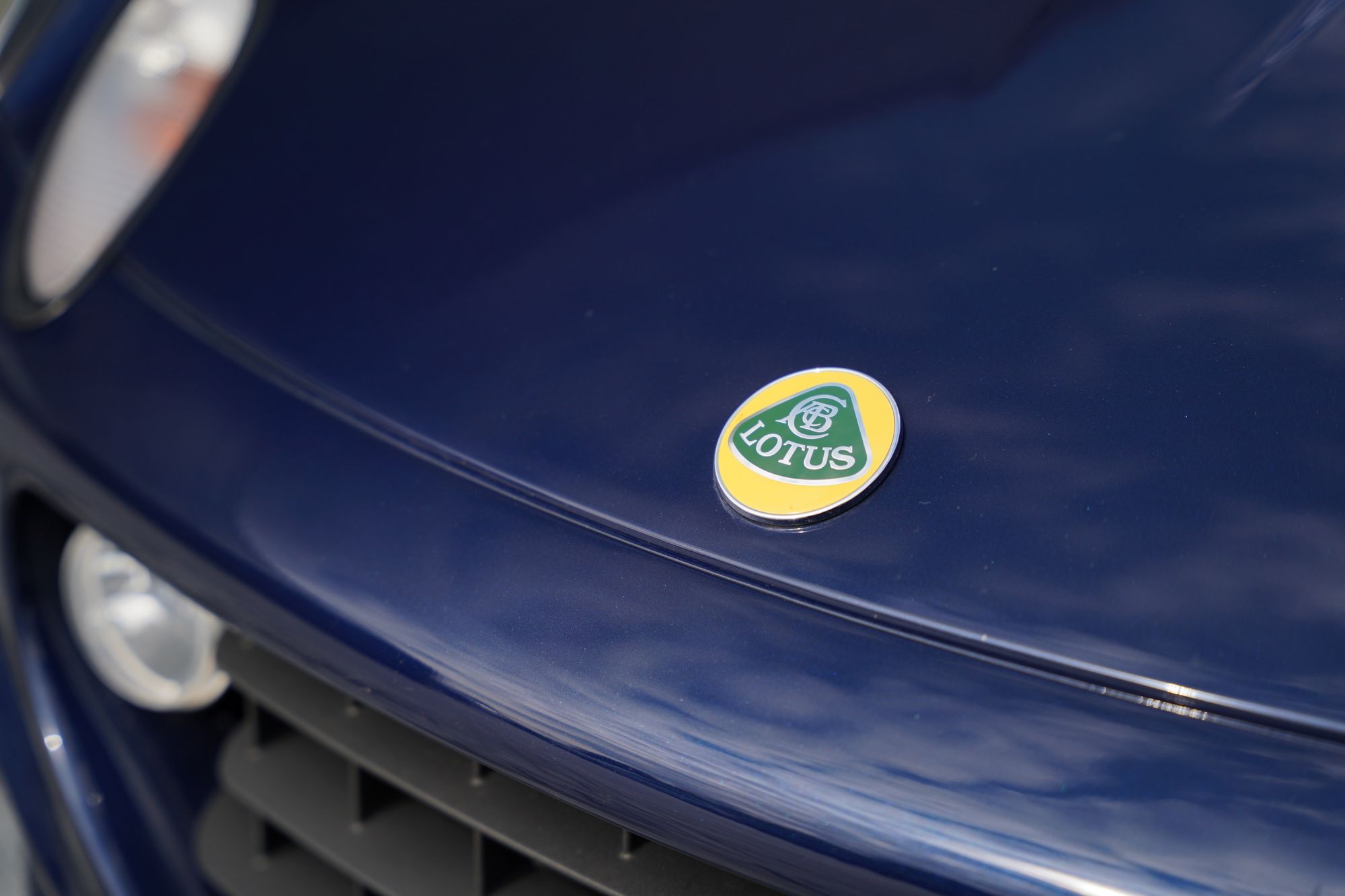 2004 Lotus Elise S2 111S